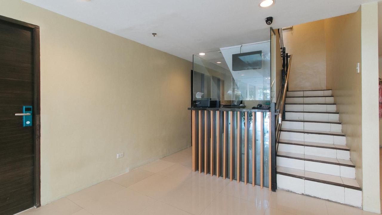 Urbanview At San Antonio'S Place Sampaloc Manila Eksteriør bilde