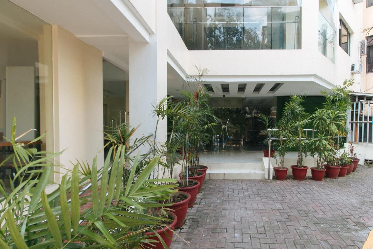 Urbanview At San Antonio'S Place Sampaloc Manila Eksteriør bilde